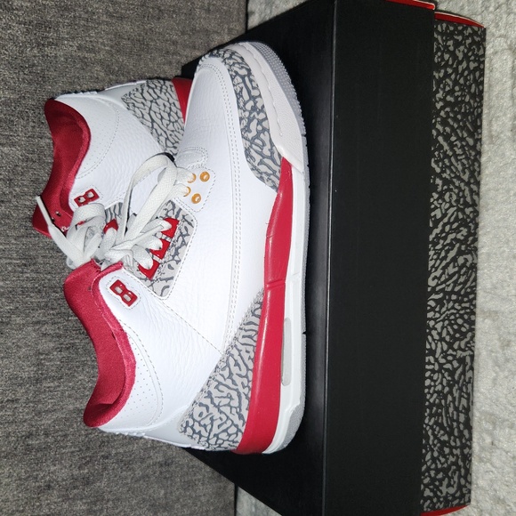 Air Jordan 3 Retro - Picture 4 of 6